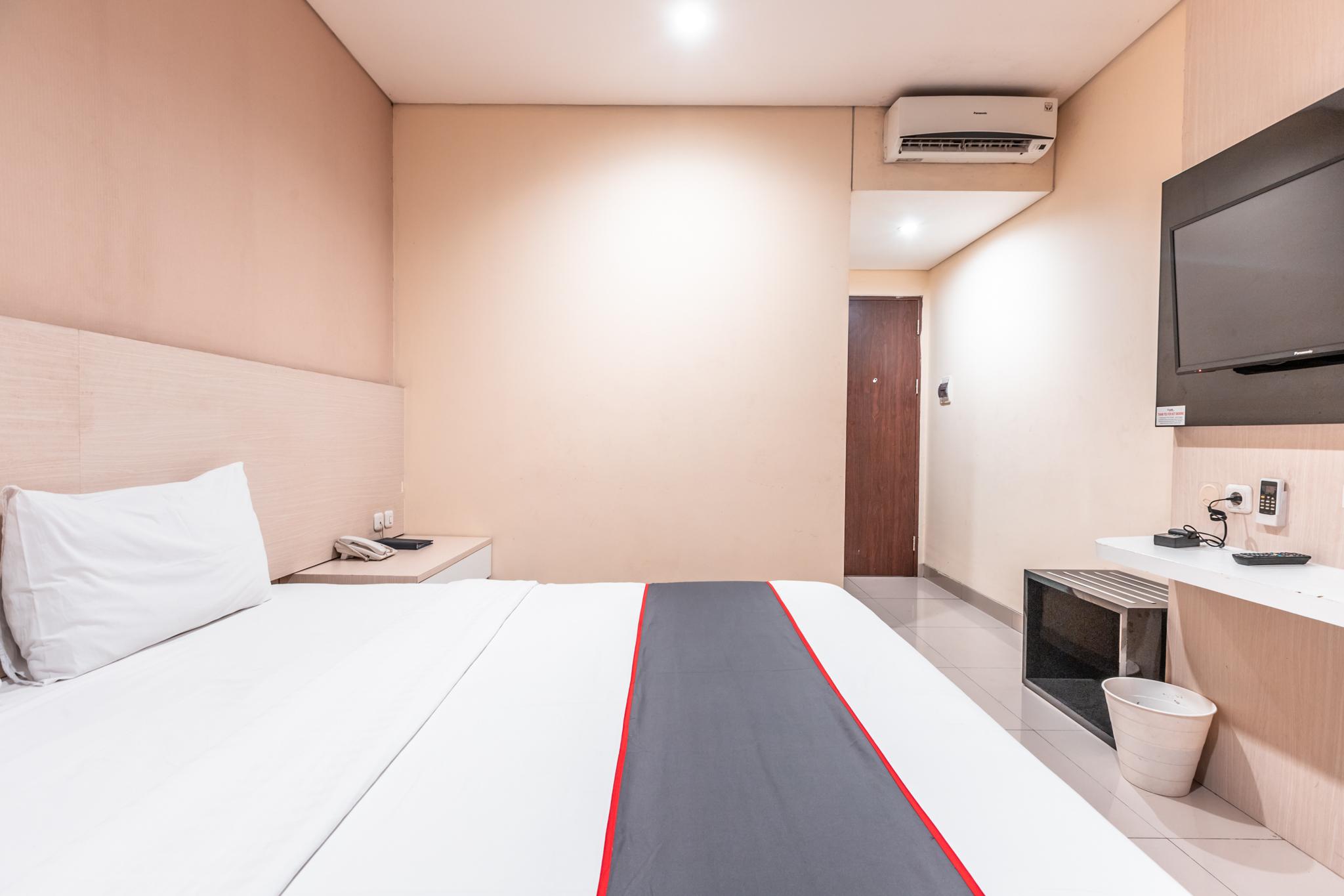 Collection O Hotel Igloo Bekasi Exterior photo